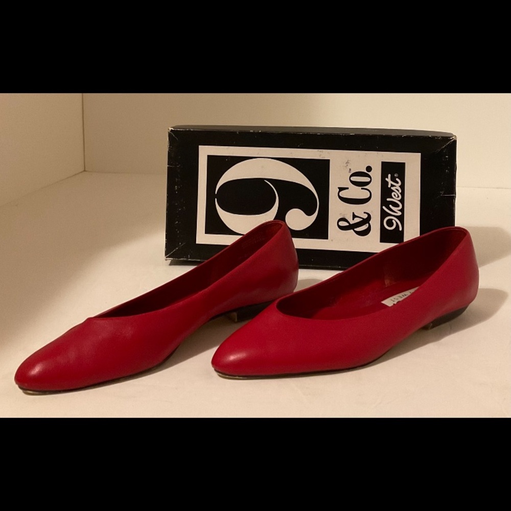 Red Nine West size 6